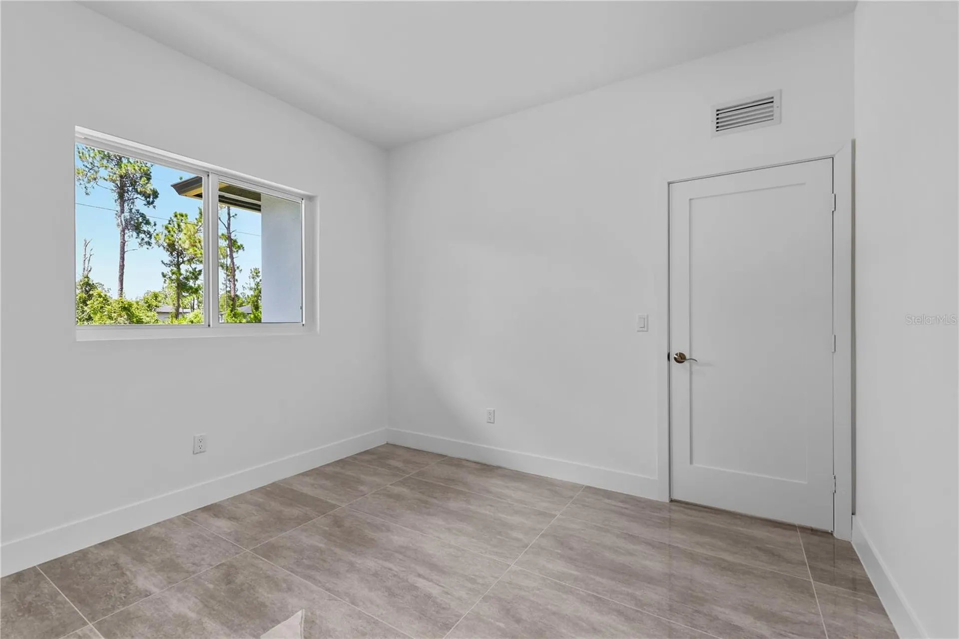 1142 Dutchess Street E Lehigh Acres FL 33974