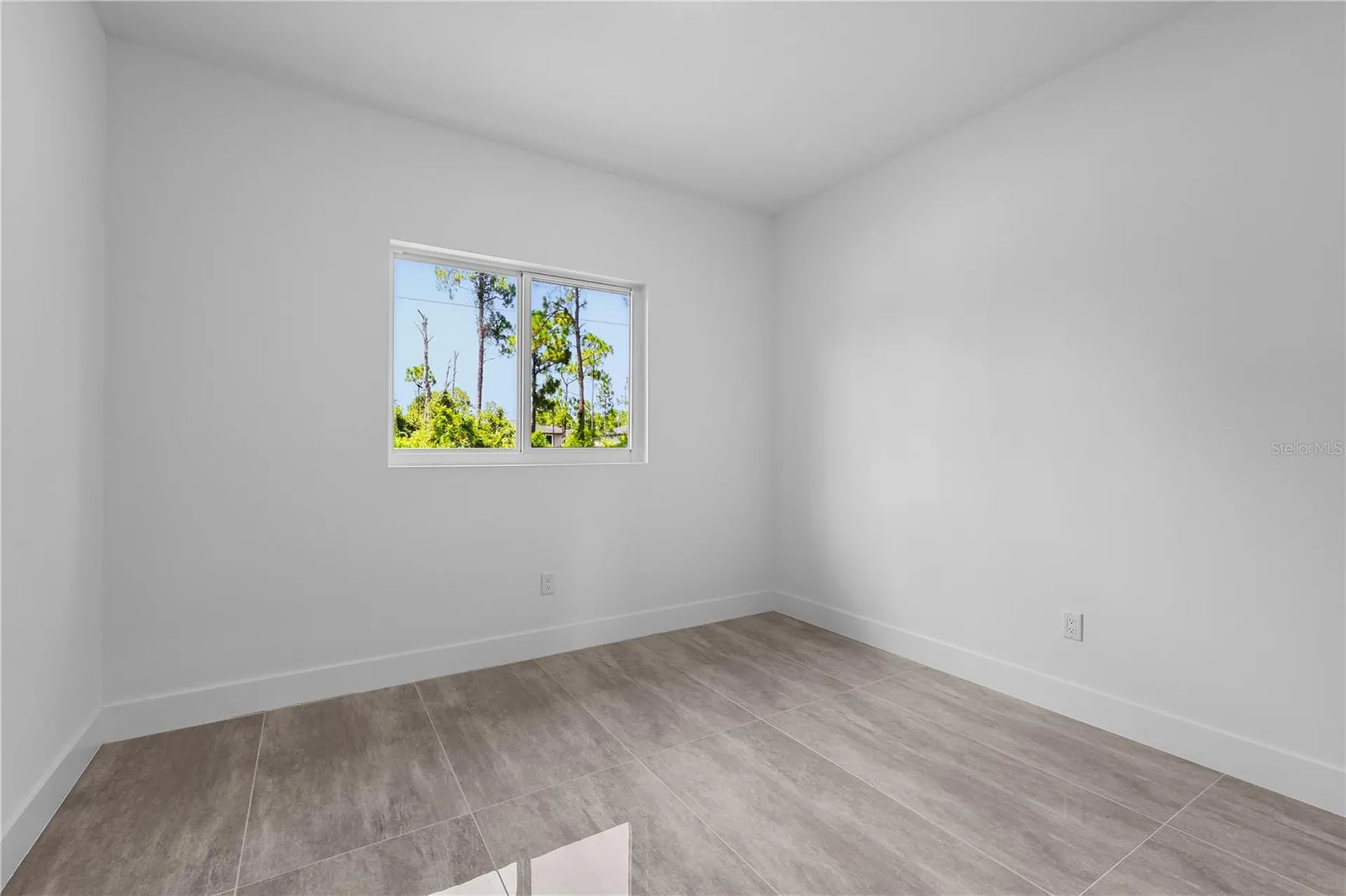 1142 Dutchess Street E Lehigh Acres FL 33974