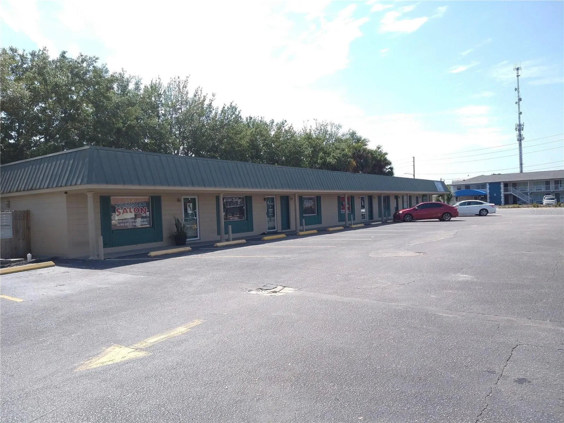 247 W Main Street Apopka FL 32703