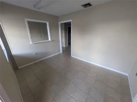 247 W Main Street Apopka FL 32703