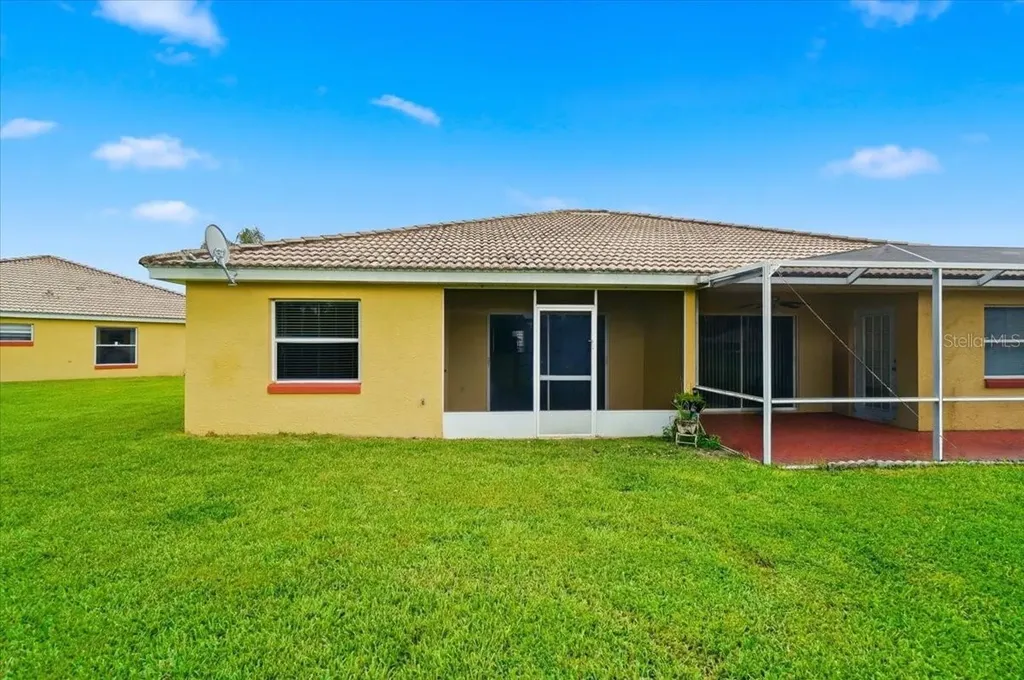 212 Ocean Bluff Drive Poinciana FL 34759