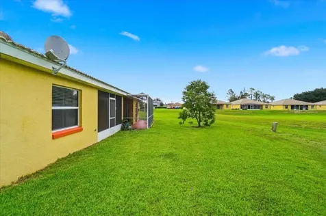 212 Ocean Bluff Drive Poinciana FL 34759