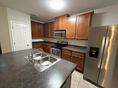 6025 NE Apollos Corner Way Orlando FL 32829