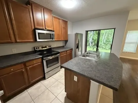 6025 NE Apollos Corner Way Orlando FL 32829
