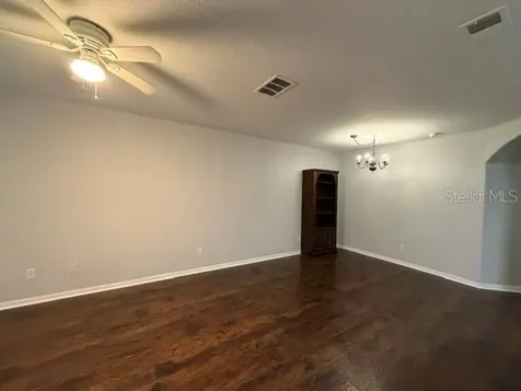 6025 NE Apollos Corner Way Orlando FL 32829