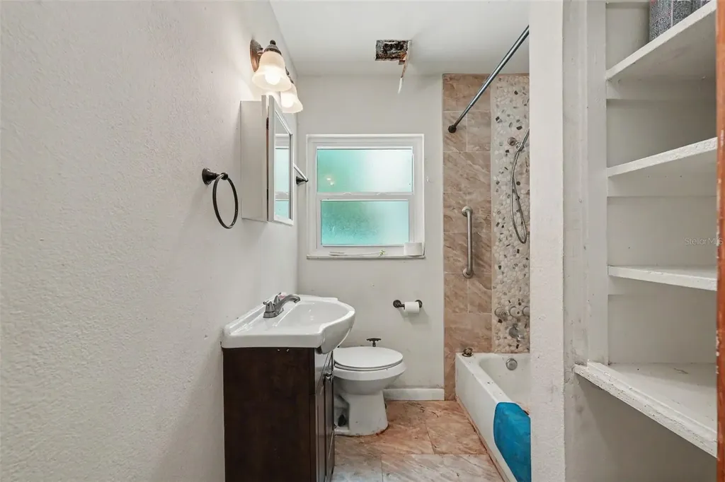 308 E Althea Avenue Tampa FL 33612