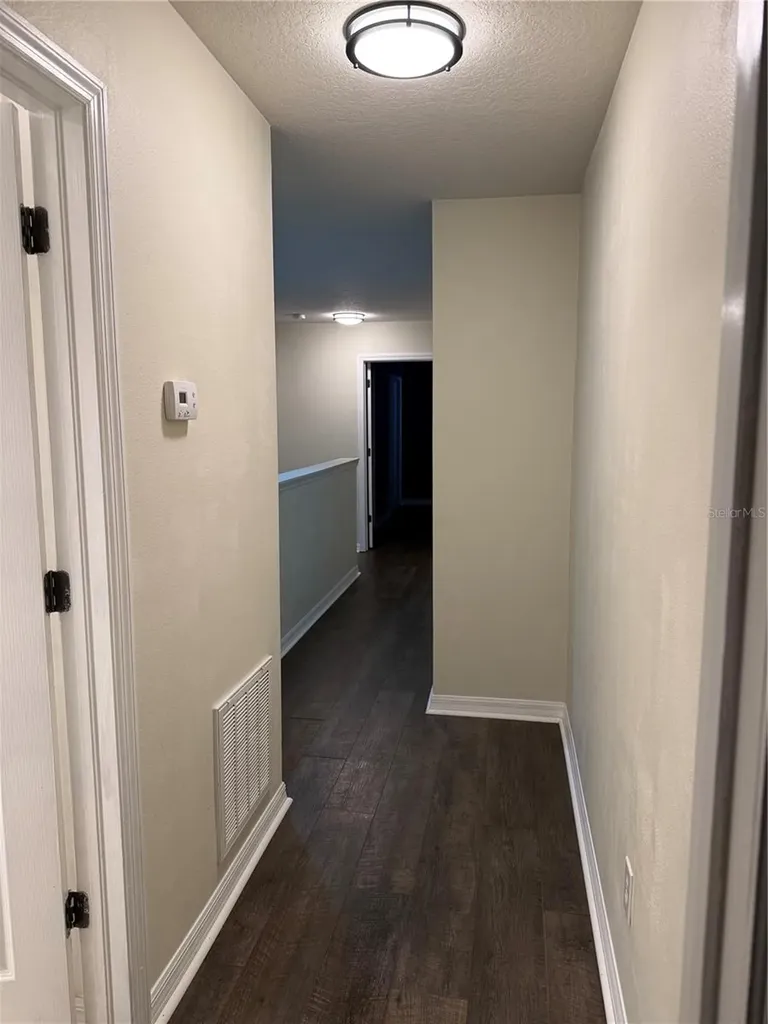 5032 White Sanderling Court Tampa FL 33619