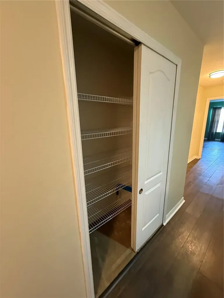 5032 White Sanderling Court Tampa FL 33619