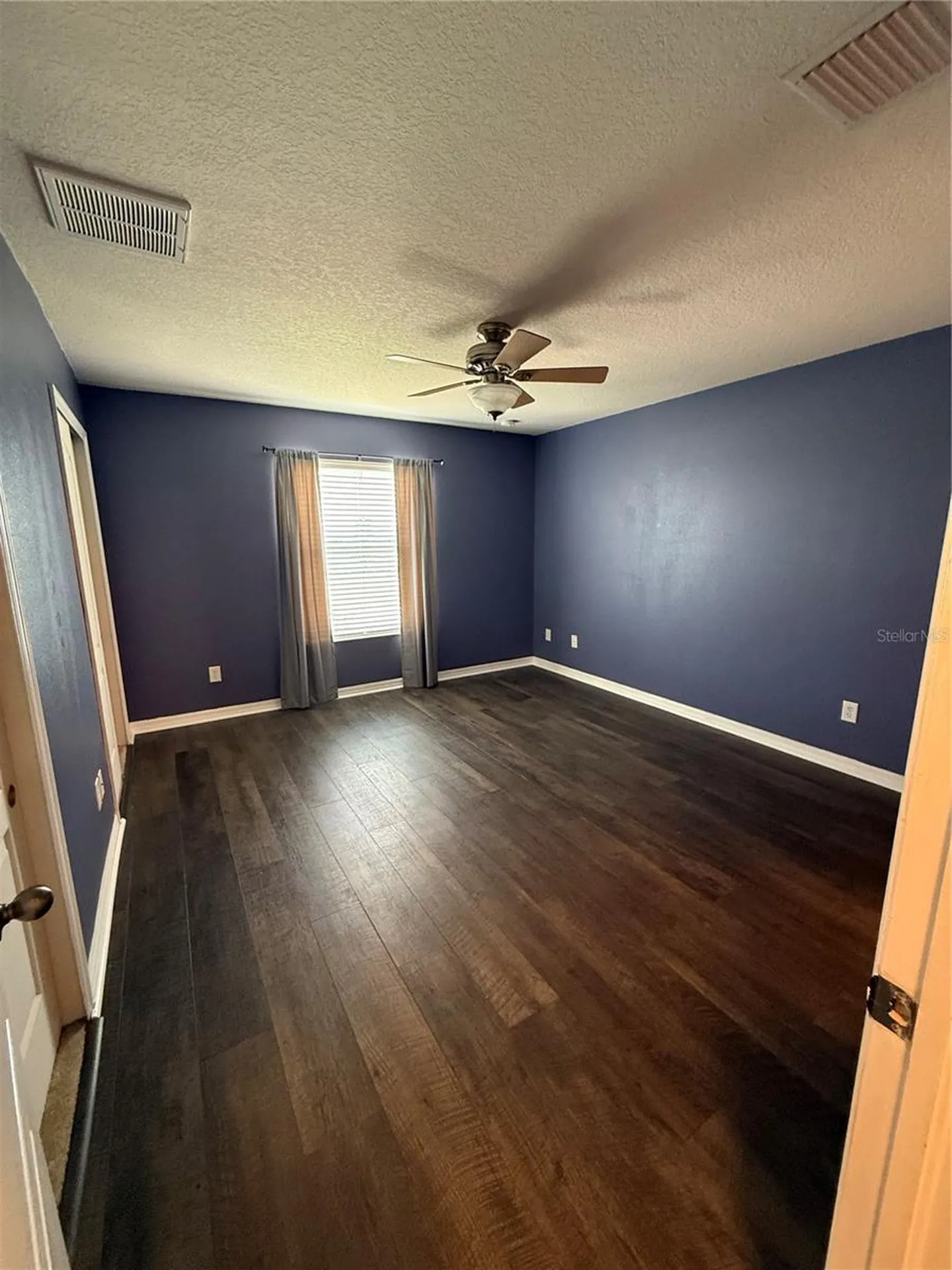 5032 White Sanderling Court Tampa FL 33619