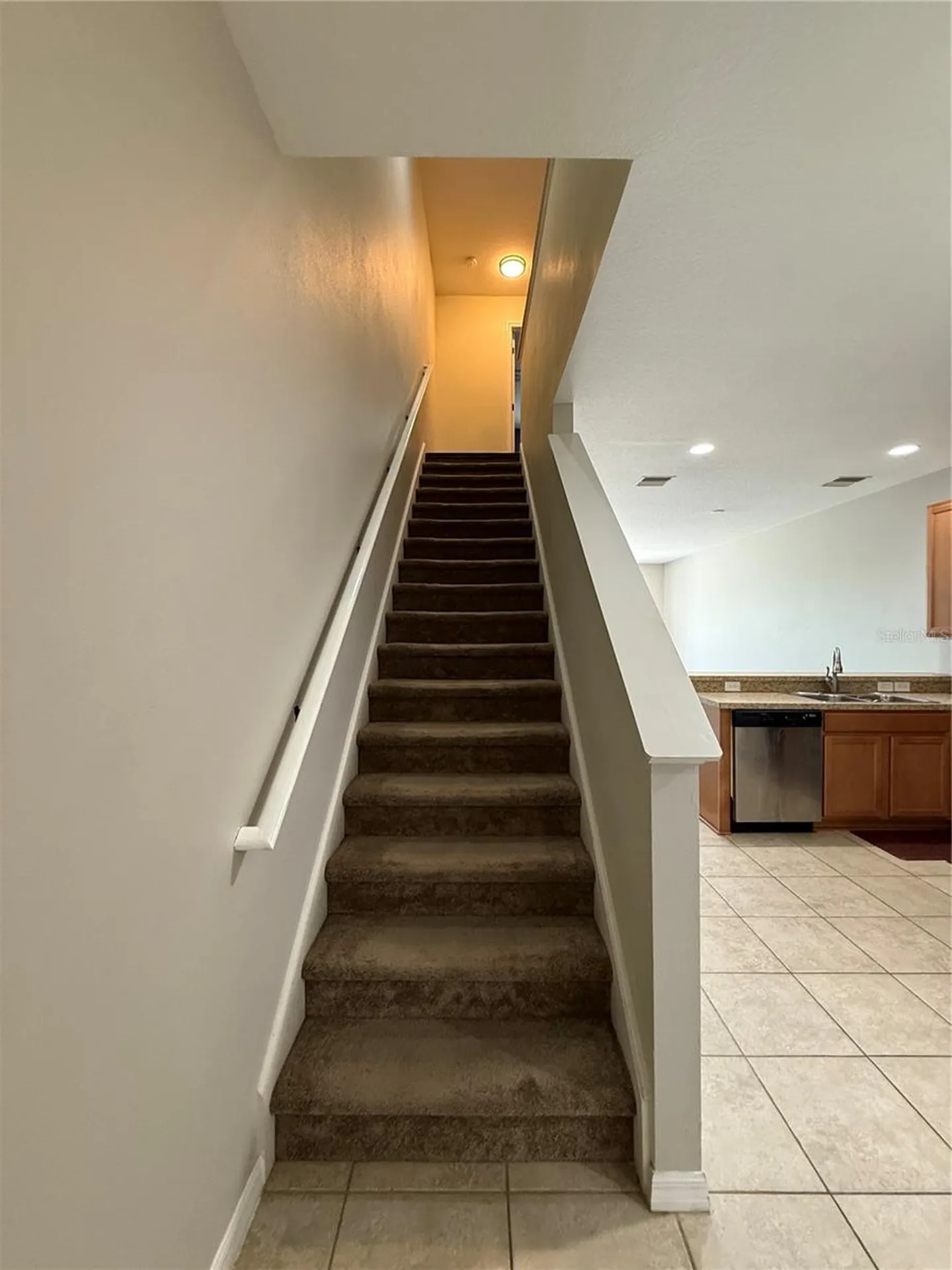 5032 White Sanderling Court Tampa FL 33619