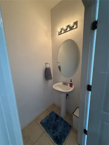 5032 White Sanderling Court Tampa FL 33619
