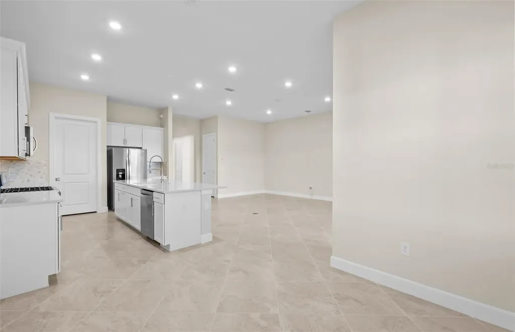7621 Fulham Avenue Bradenton FL 34210