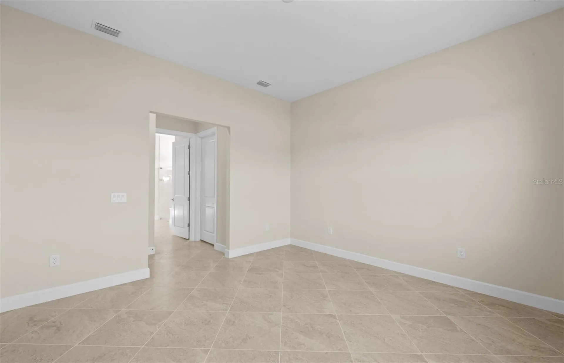 7621 Fulham Avenue Bradenton FL 34210