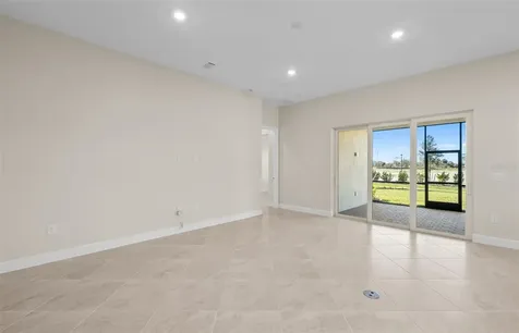 7621 Fulham Avenue Bradenton FL 34210