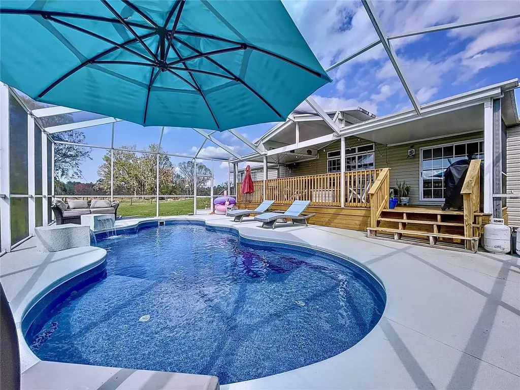 14890 Cr 757 Webster FL 33597