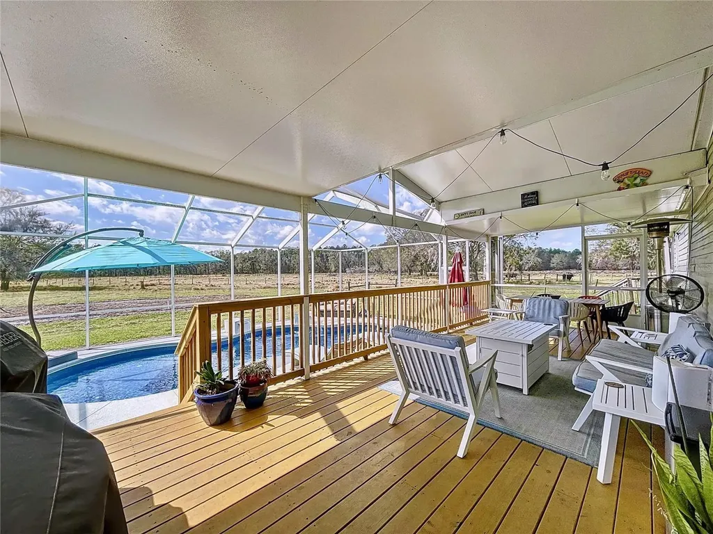 14890 Cr 757 Webster FL 33597