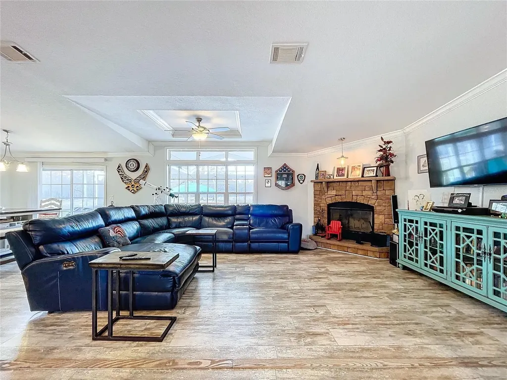 14890 Cr 757 Webster FL 33597