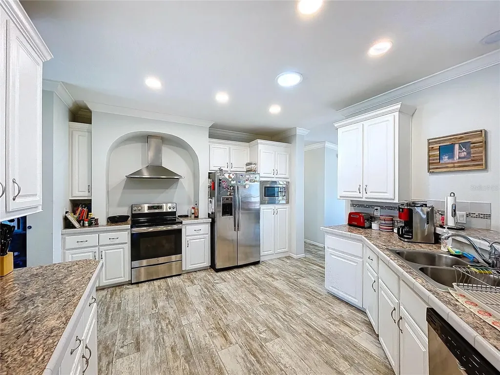 14890 Cr 757 Webster FL 33597