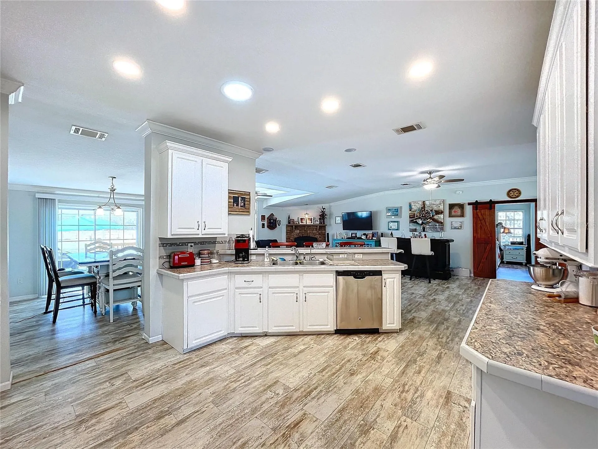 14890 Cr 757 Webster FL 33597