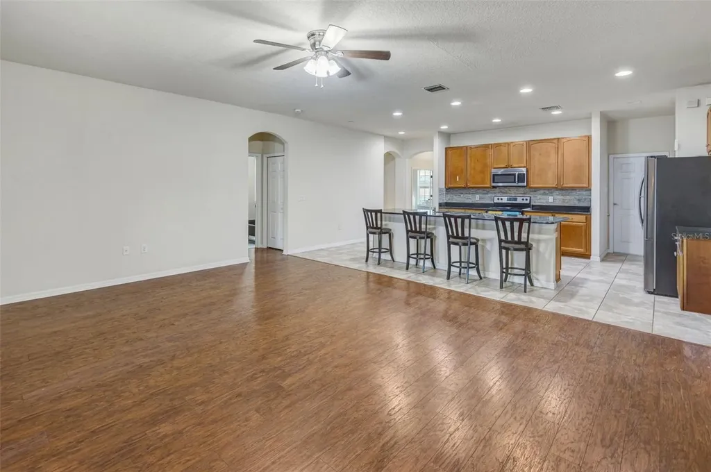 2206 Via Cortona Street Plant City FL 33566