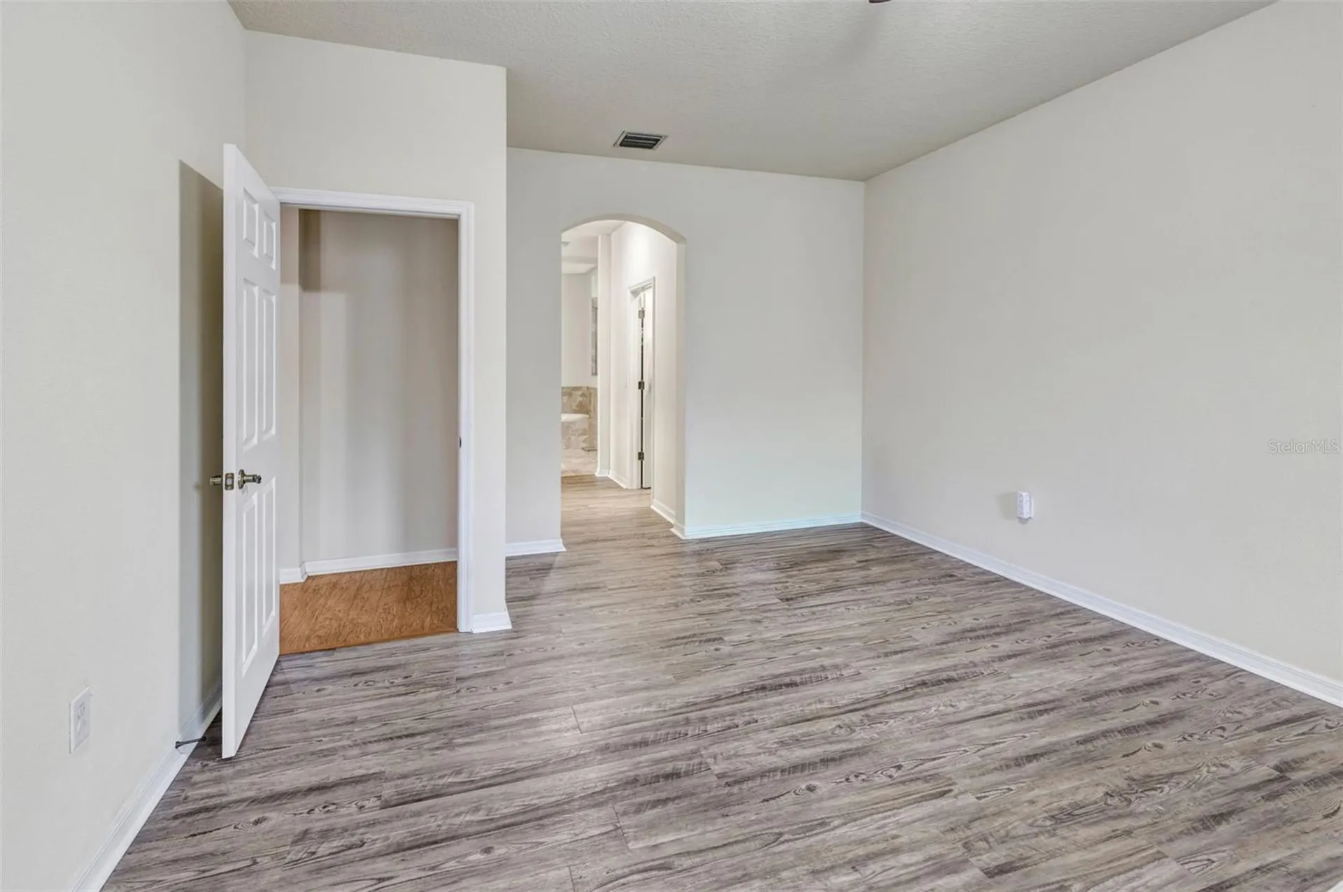 2206 Via Cortona Street Plant City FL 33566