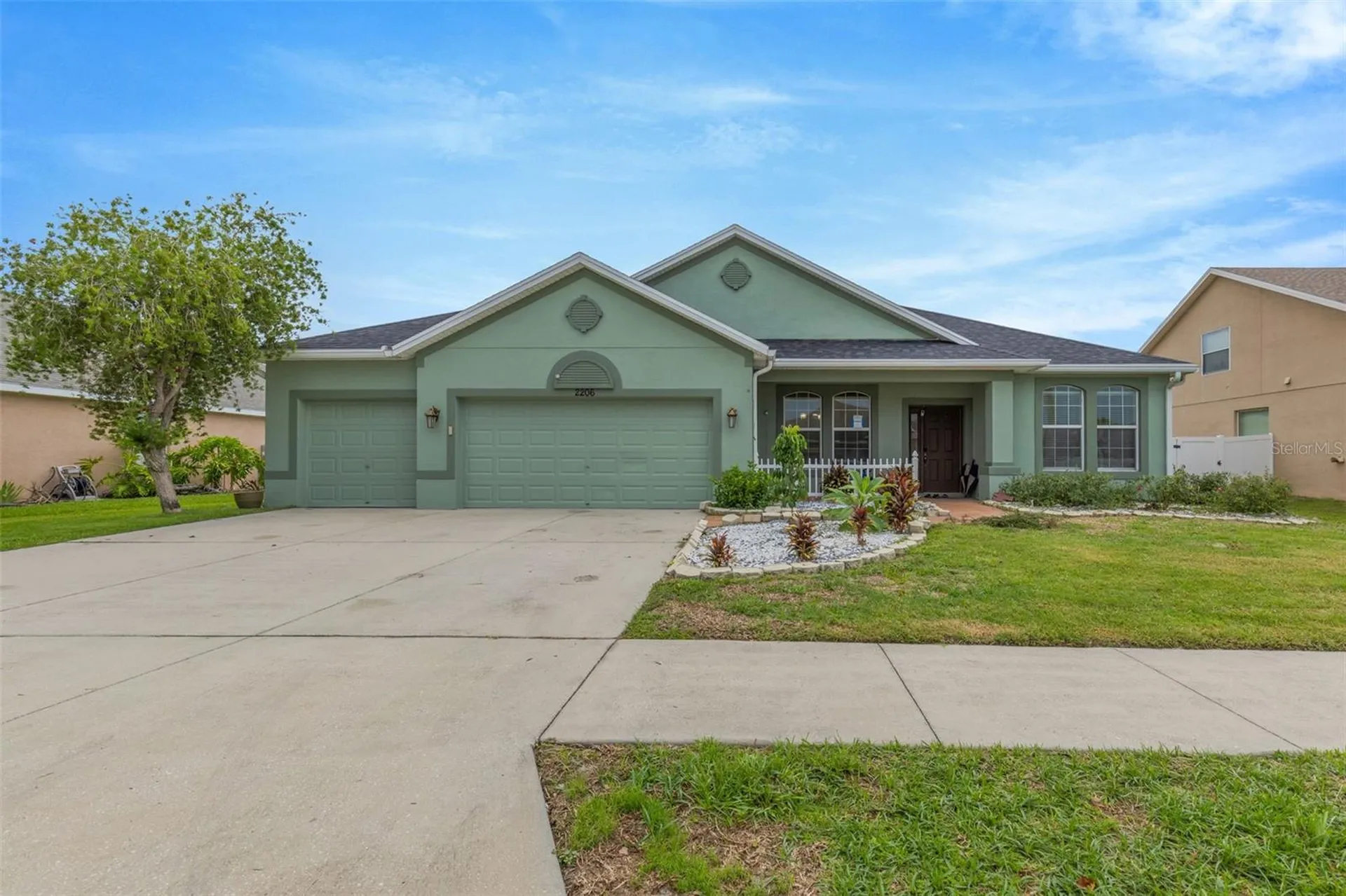 2206 Via Cortona Street Plant City FL 33566