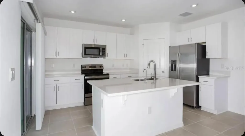 13317 Commons Avenue Parrish FL 34219