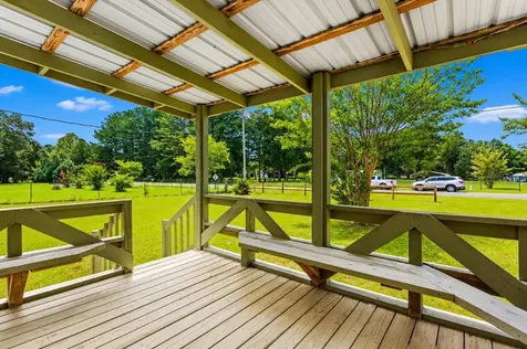 219 SE Adams Street High Springs FL 32643