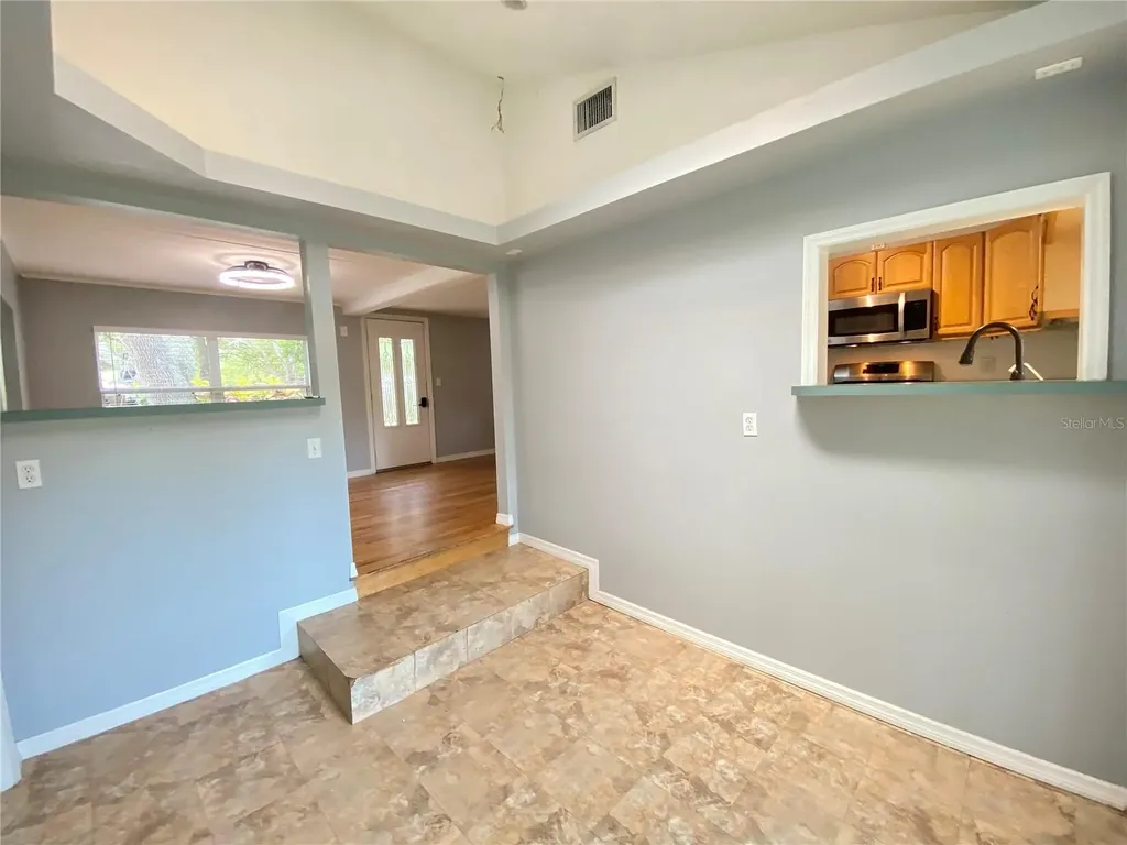 5341 43rd Avenue N St Petersburg FL 33709