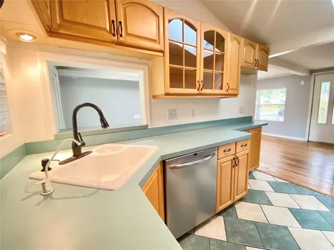 5341 43rd Avenue N St Petersburg FL 33709