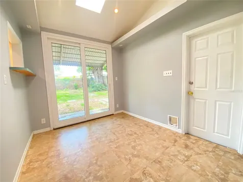 5341 43rd Avenue N St Petersburg FL 33709