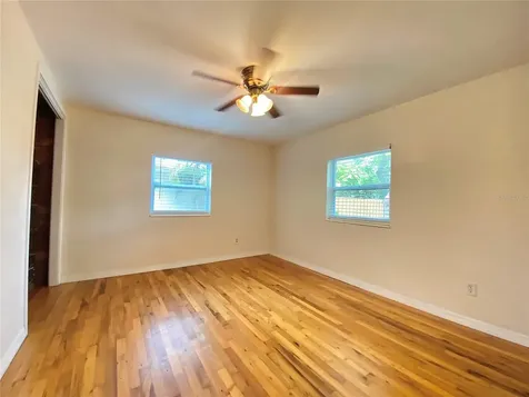 5341 43rd Avenue N St Petersburg FL 33709