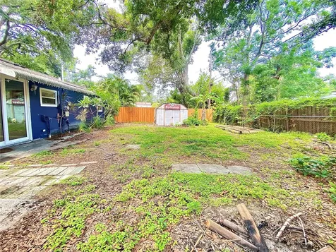 5341 43rd Avenue N St Petersburg FL 33709