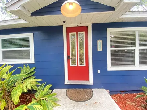 5341 43rd Avenue N St Petersburg FL 33709