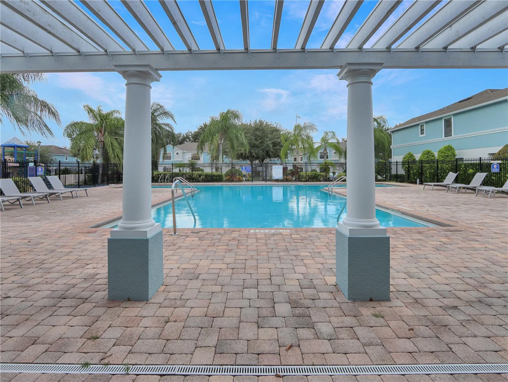 3250 Windleshore Sanford FL 32773