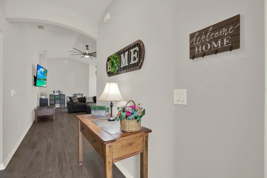 117 Eagle Summit Drive Ruskin FL 33570