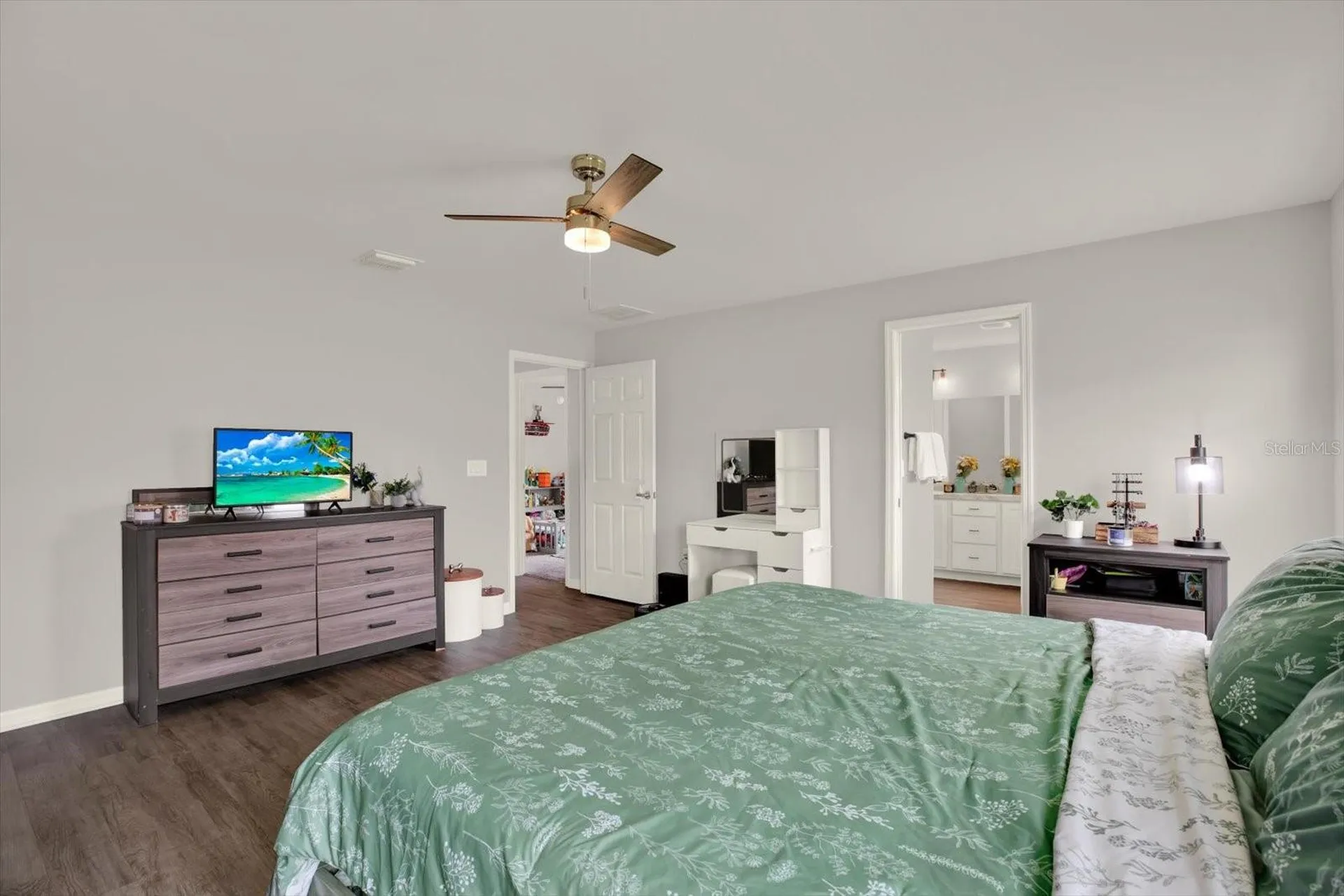 117 Eagle Summit Drive Ruskin FL 33570