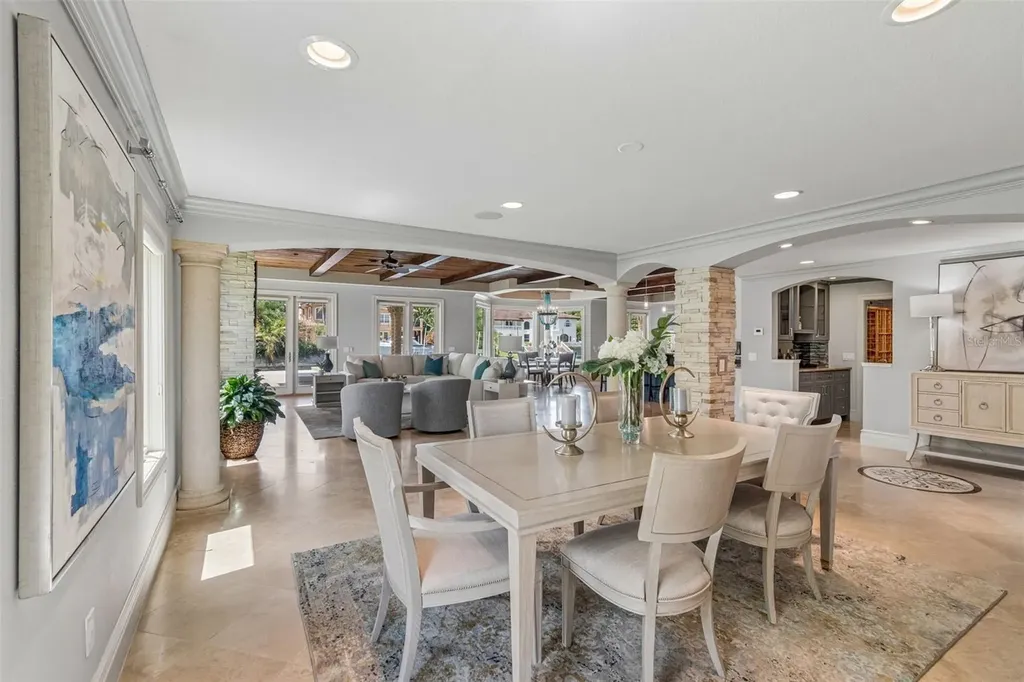 4927 Lyford Cay Road Tampa FL 33629