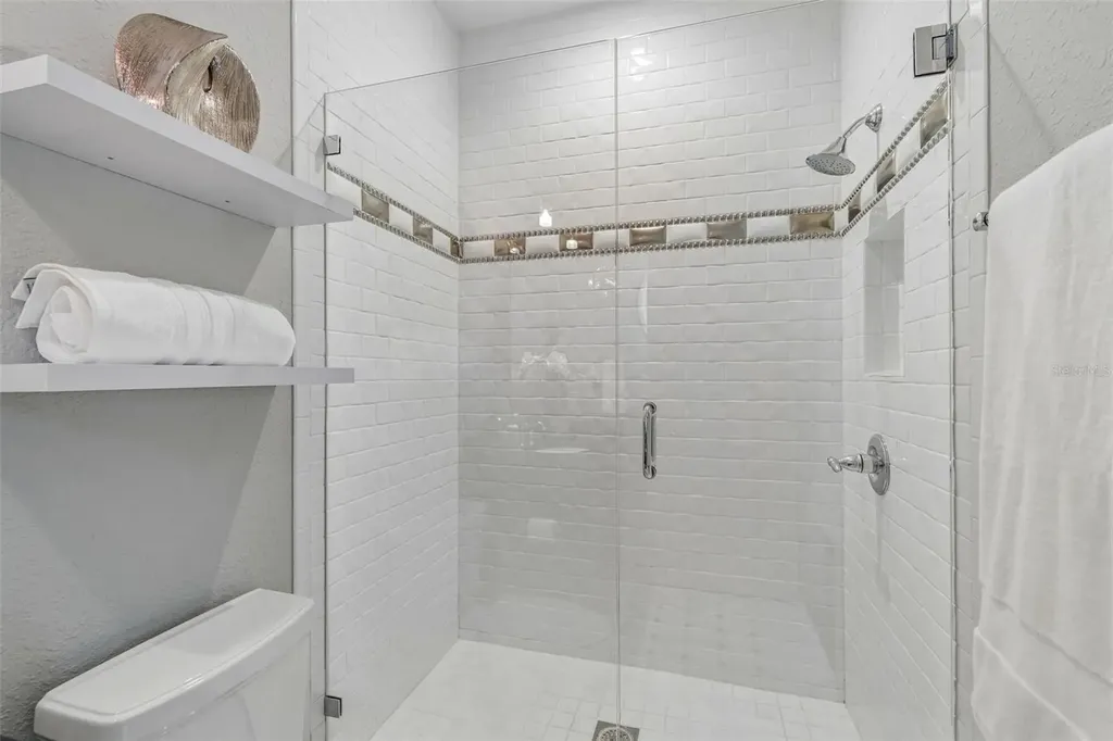 4927 Lyford Cay Road Tampa FL 33629