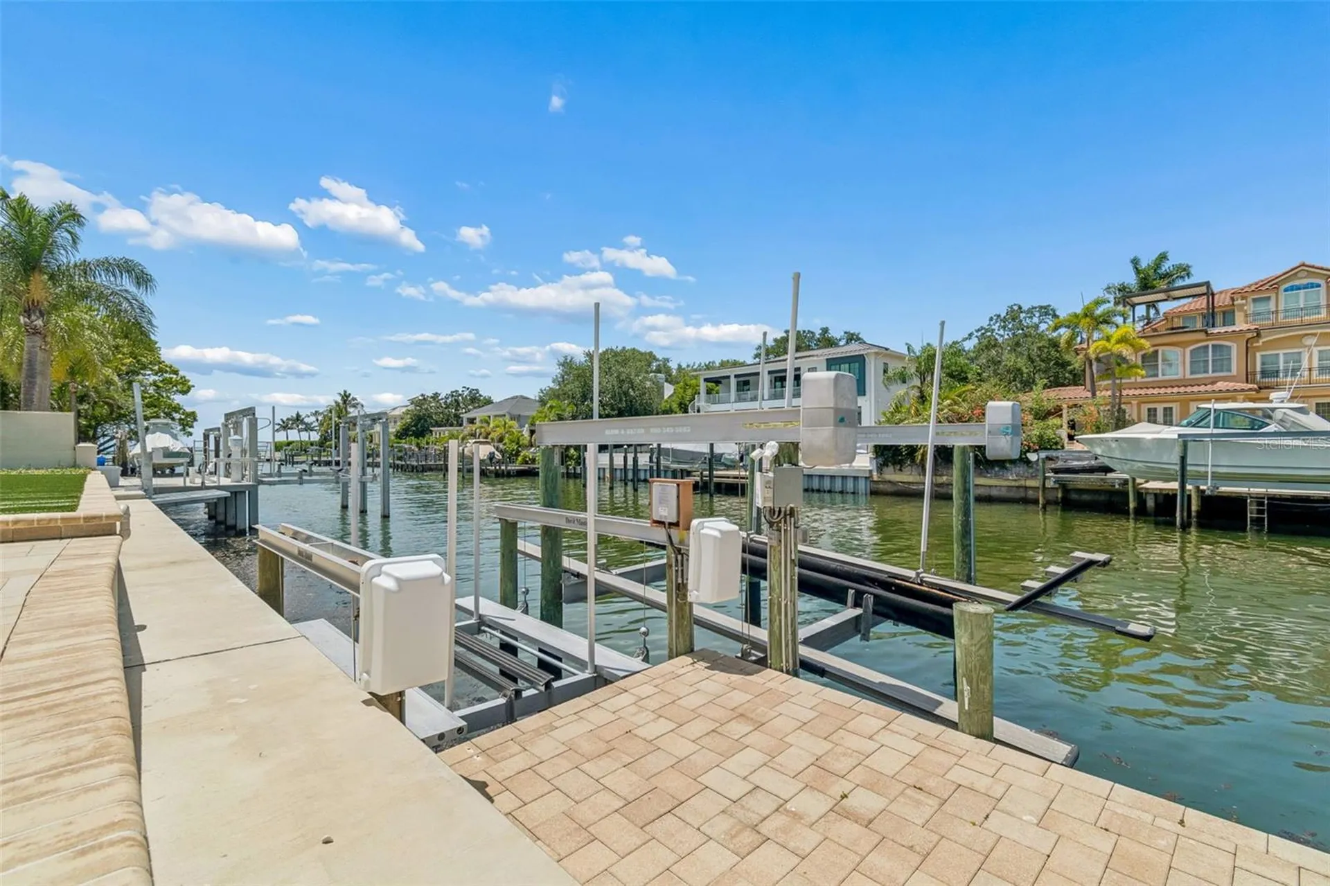 4927 Lyford Cay Road Tampa FL 33629
