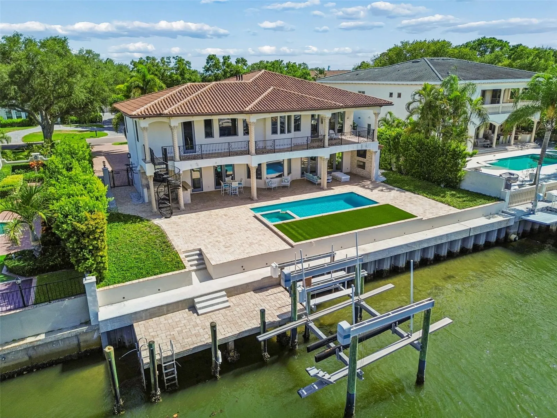 4927 Lyford Cay Road Tampa FL 33629