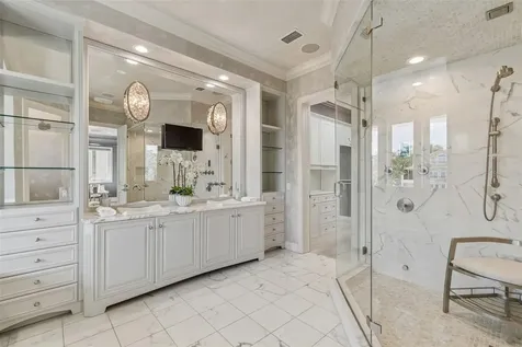 4927 Lyford Cay Road Tampa FL 33629