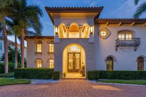 4927 Lyford Cay Road Tampa FL 33629