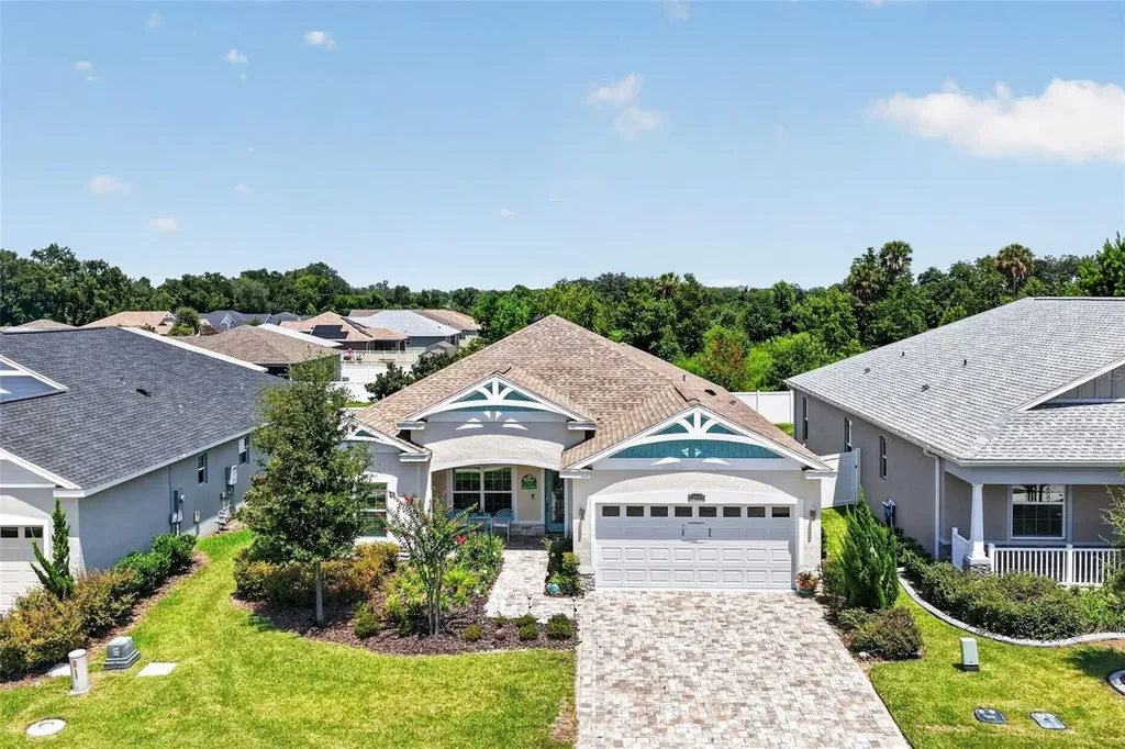 12615 NE 49th Drive Oxford FL 34484