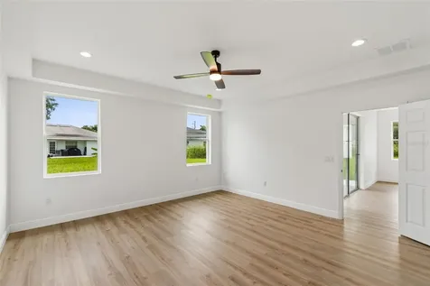 2523 Avenue E SW Winter Haven FL 33880
