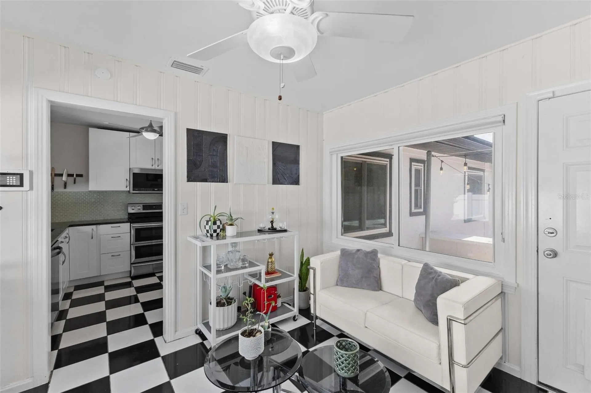 170 22nd Avenue N St Petersburg FL 33704