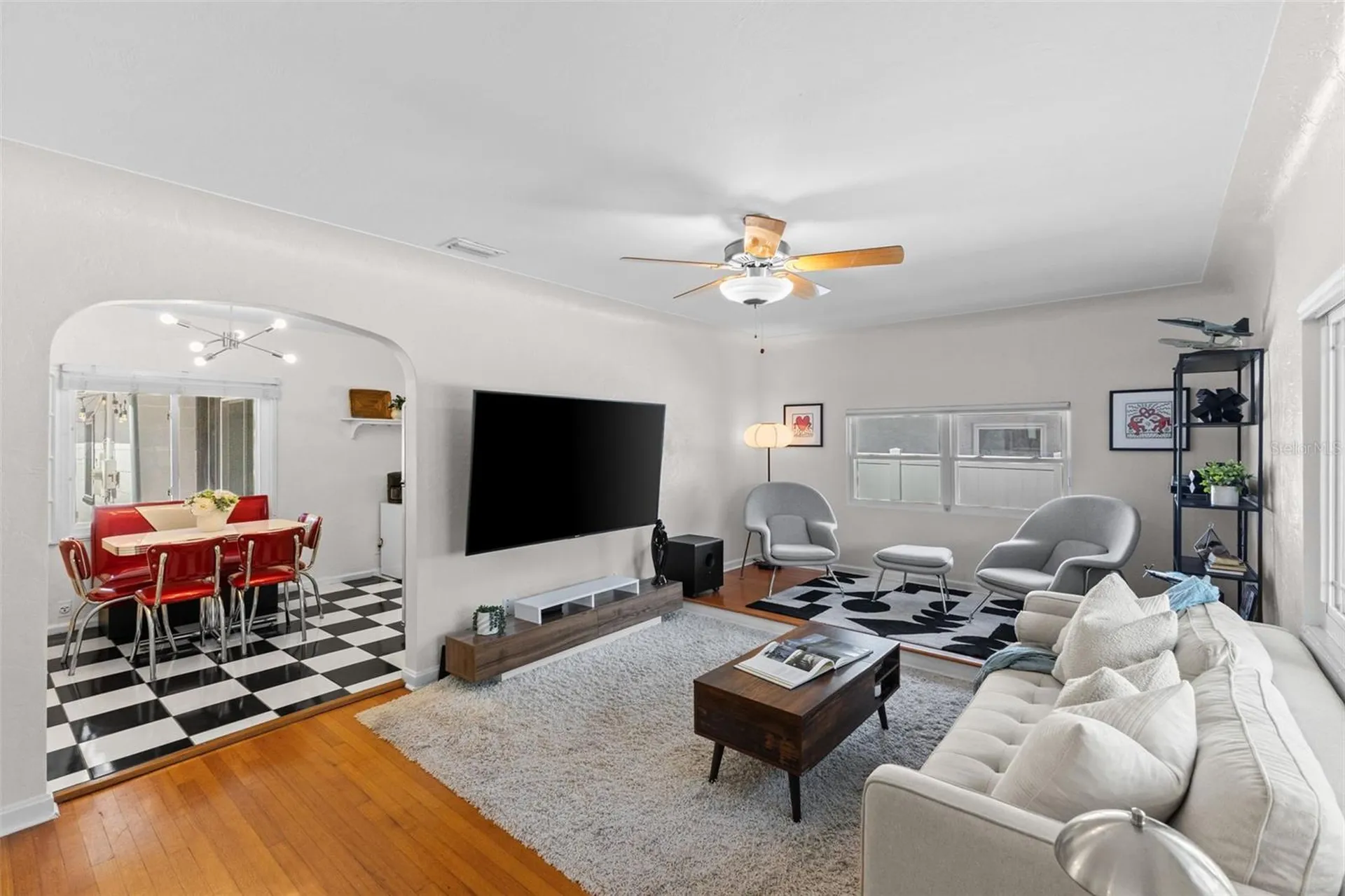 170 22nd Avenue N St Petersburg FL 33704