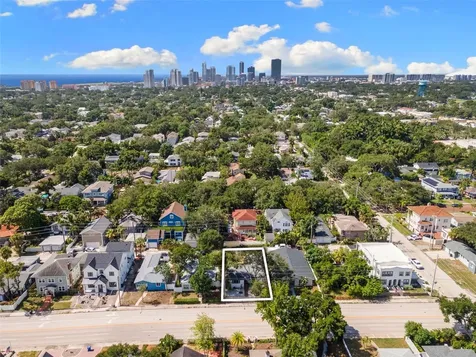 170 22nd Avenue N St Petersburg FL 33704