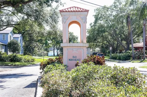 170 22nd Avenue N St Petersburg FL 33704