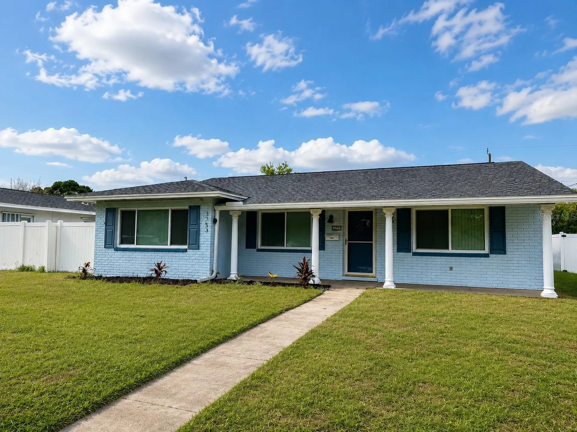 3753 15th Avenue N St Petersburg FL 33713